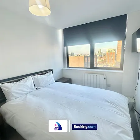 Modern By Avalora Short Lets & Serviced Old Trafford With Free Parking, Mcr Stadium - Ua92 Apartment *