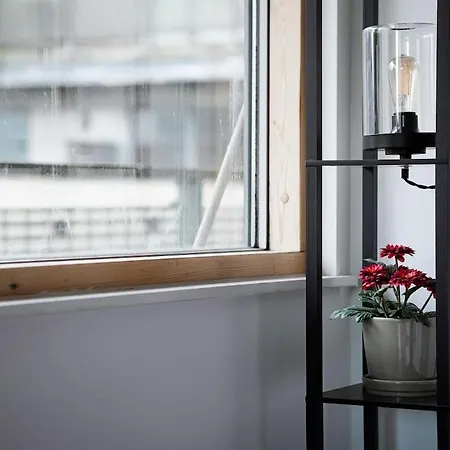 Chic 2br Balcony Centre Near Station * Манчестер