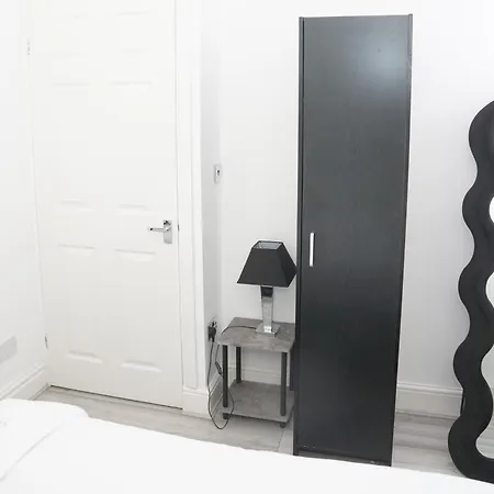 Affordably Elegant Close To Coop Live, Etihad Stadium And Centre * Manchester