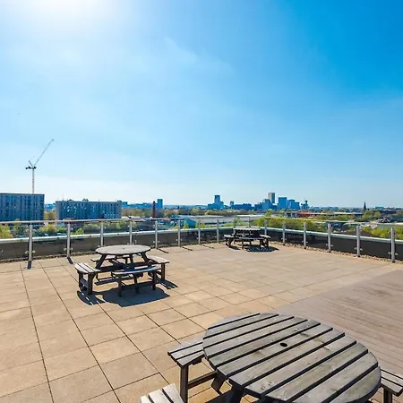 Apartment Monthly Special Salford Fully Equipped Kitchen Wifi *