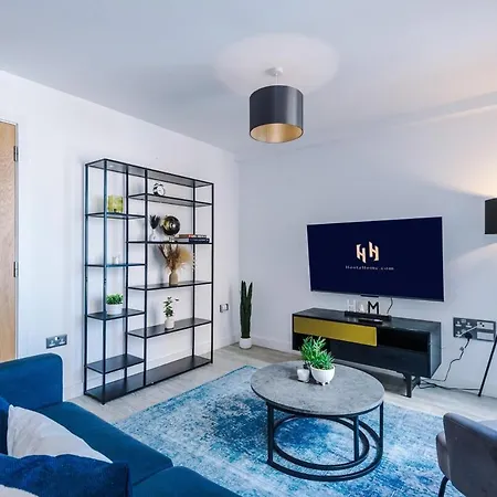 Monthly Special Salford Fully Equipped Kitchen Wifi Manchester