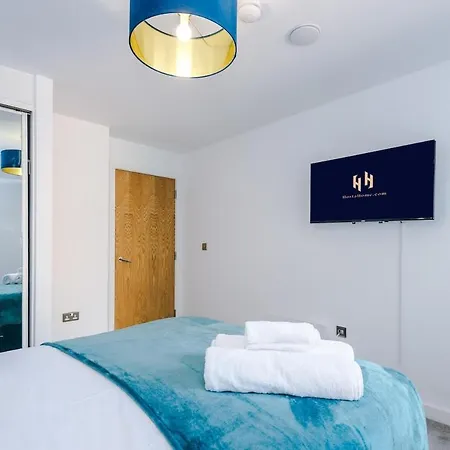 Apartment Monthly Special Salford Fully Equipped Kitchen Wifi