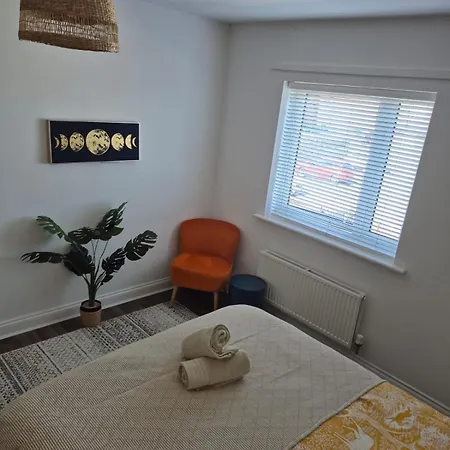 Modern In 4-bed House - Walking Distance To Coop Live ,etihad, Ancoats And Centre * Manchester