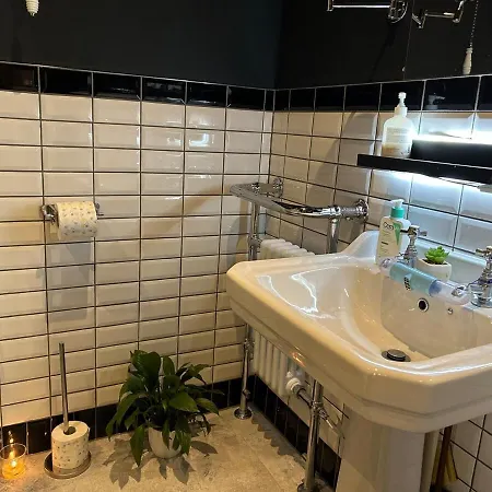 - Deansgate Luxe Apartmán *