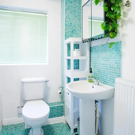 Casa vacanze Comfy 3br - Near Deansgate - Perfect For Work, Leisure & Stadium Visits With Parking Manchester