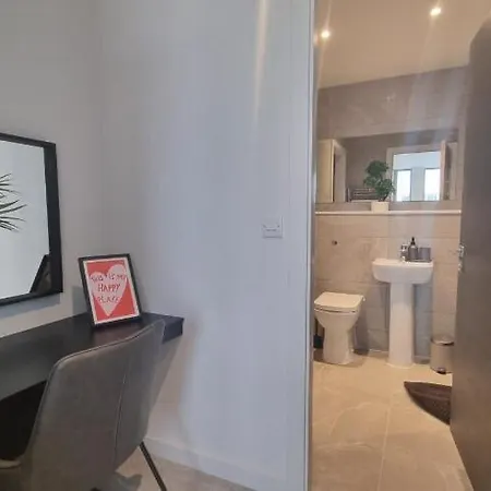 Stylish One Bedroom Flat
