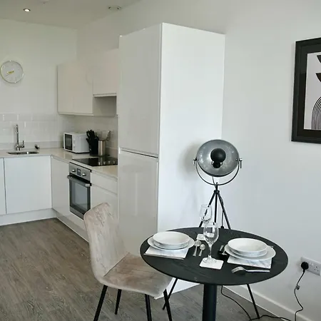 Spacious 1 Bed Near Etihad Apartamento *