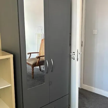 Apartment In Old Trafford *