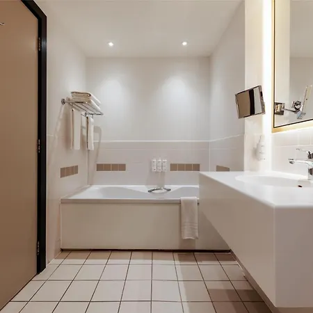 Radisson Centre, A Verified Net Zero Hotel