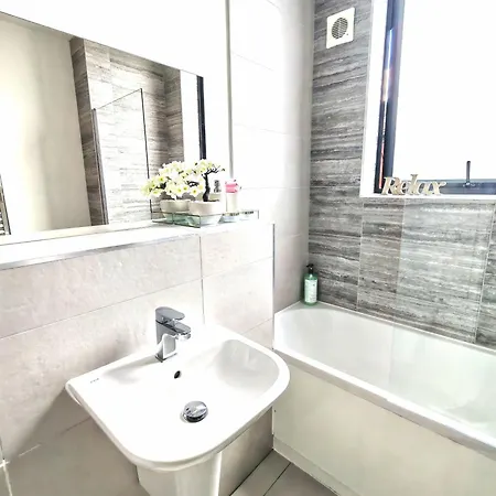 The Cosy Quarters - Popworks 1 Apartment