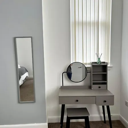 The Failsworth Collection - Stylish With Free Parking * Manchester