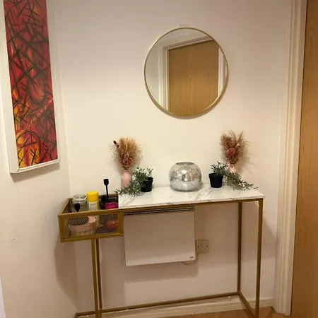 Cozy In A Shared Flat By Etihad And Coop Live Arena Manchester