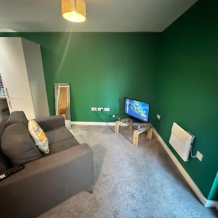 Beehosting Adelphi Wharf Apart Otel