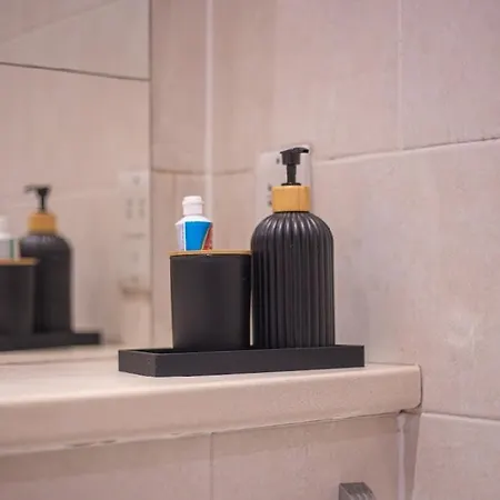 Quebec Building * Manchester