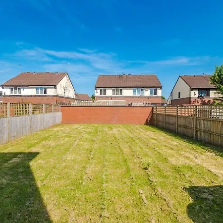 Stunning 3-bdrm House In Manchester-modern&comfort Manchester