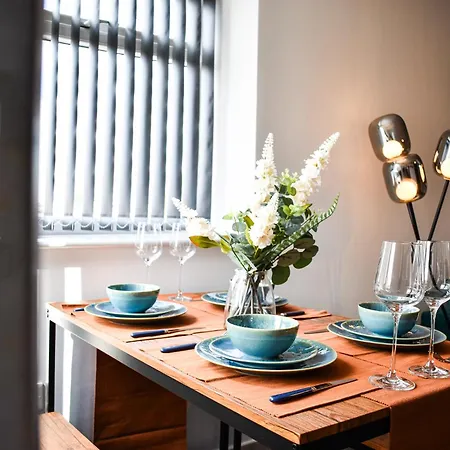 Apartmán 2 Flats Near Coop Arena & Etihad Stadium Manchester
