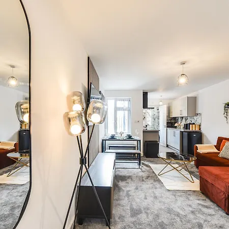 Apartmán 2 Flats Near Coop Arena & Etihad Stadium Manchester