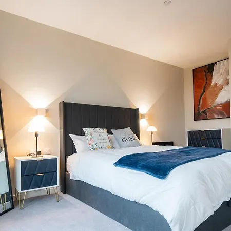 Mega5 Modern 2bedroom Luxury Deansgate-2baths, 2toilets, With Car Park *