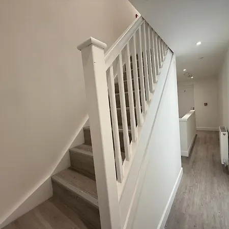 Moorfields مانشستر