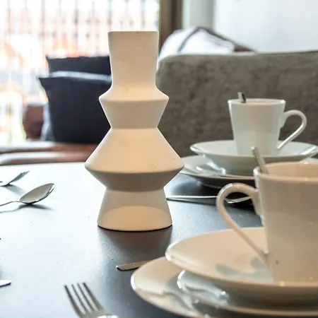 Apartament Stunning 2 Bedroom In *