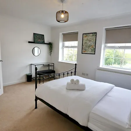 בית נופש Pass The Keys Stylish House With Balcony Close To Ao Arena מנצ'סטר