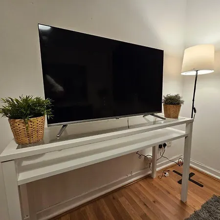 4 Bedroom Sleeps 11 Walk To Etihad Manchester