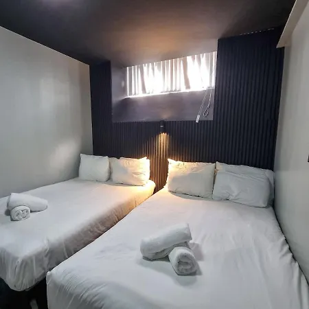 Apartamento Sleeps 14 Hidden Gem By Superhost *
