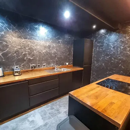 Apartamento Sleeps 14 Hidden Gem By Superhost *