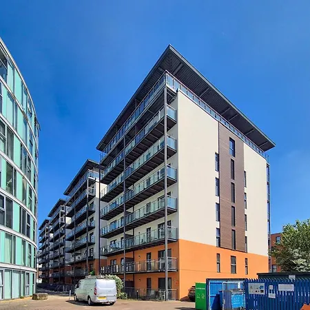 شقة Pass The Keys Modern 2 Bed Centre Parking مانشستر