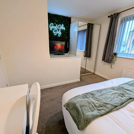 度假居 Reach - King Bed, Parking, 2 Tvs, O2 Apollo, Hospital & Oxford Road 曼彻斯特