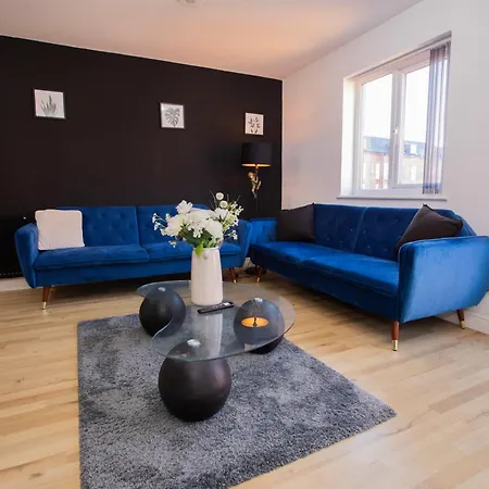 Luxury Three Story Townhouse Free Parking On Drive Апартаменты Манчестер