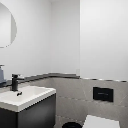 Pristine Old Trafford & Centre 2bd 2bt - Balcony * Mánchester