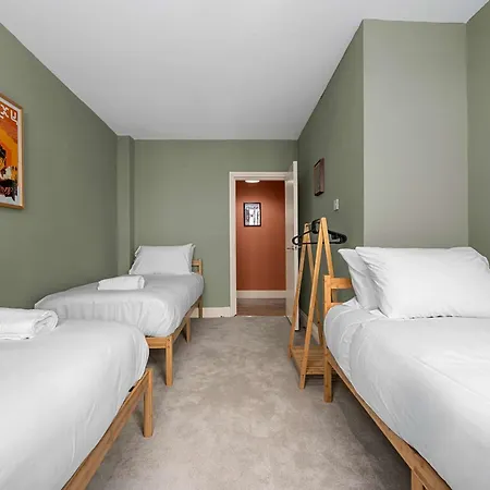 3 Bed Canal St Flat Sleeps 9 Centre Διαμέρισμα