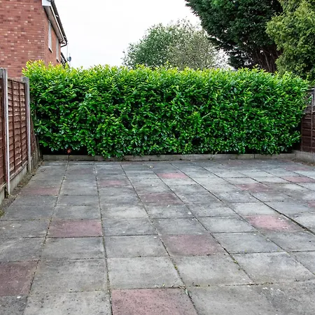 2bedroom Near Etihad Stadium & Coop Live Arena Apartment *