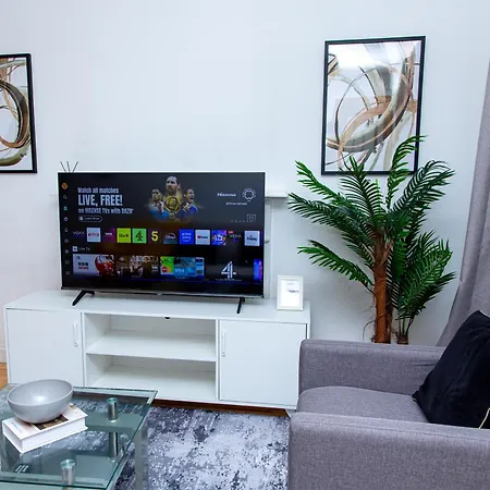 2bedroom Near Coop Live And Ethiad Apartment Manchester
