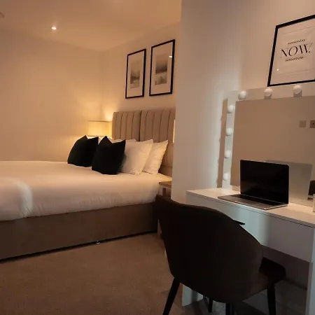Luxury 2br - *
