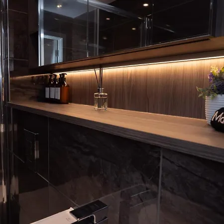 Luxury 2br - مانشستر
