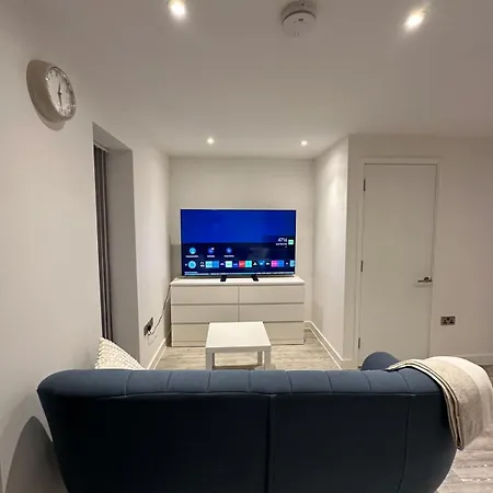 Privatunterkunft Cozy Double In With Free Parking *