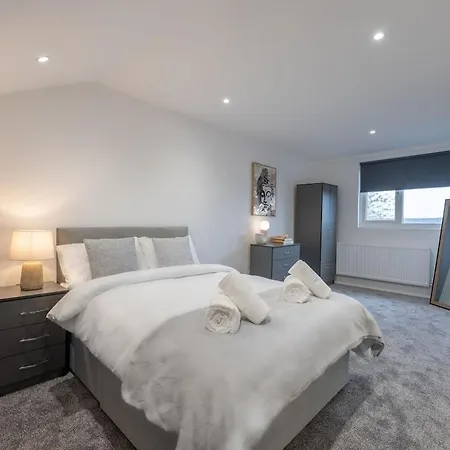 Luxury By Centre Etihad And Coop Live Manchester