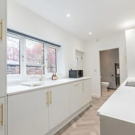 Vakantiehuis Luxury By Centre Etihad And Coop Live *