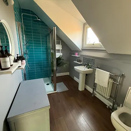 Chorlton Stylish & Convenient Apartamento