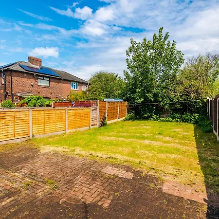 Driveway Stunning 3bedroom In Withington * מנצ'סטר