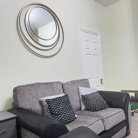 Near Etihad Stadium מנצ'סטר