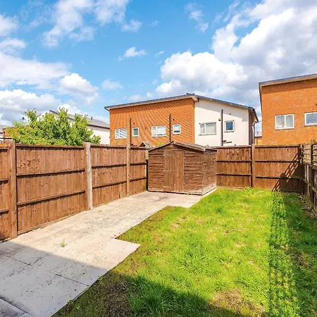 Large 4bedroom 4bathroom Townhouse By Coop Live Arena Manchester