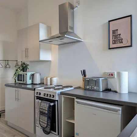 Modern Near Centre * מנצ'סטר