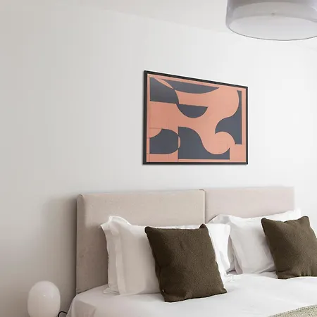 Cove Minshull Street