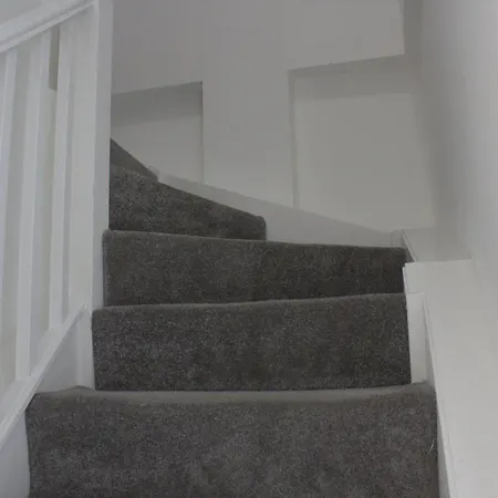 2bed Duplex Nr Aoarenaco-oplive Freewifi Апартаменты