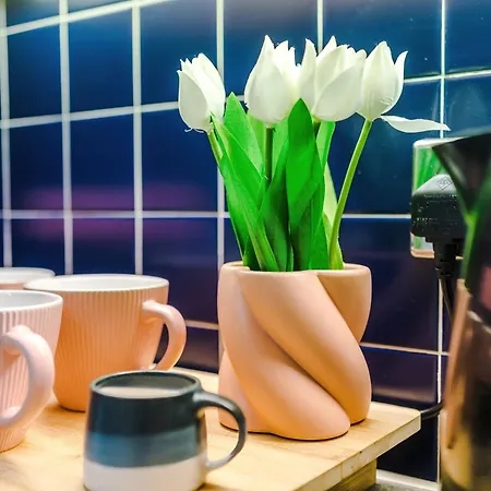 Mcr 2br 2ba, Parking, Wifi, Full Kitchen * Μάντσεστερ