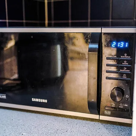 Διαμέρισμα Mcr 2br 2ba, Parking, Wifi, Full Kitchen