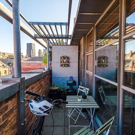 Mcr 2br 2ba, Parking, Wifi, Full Kitchen * مانشستر